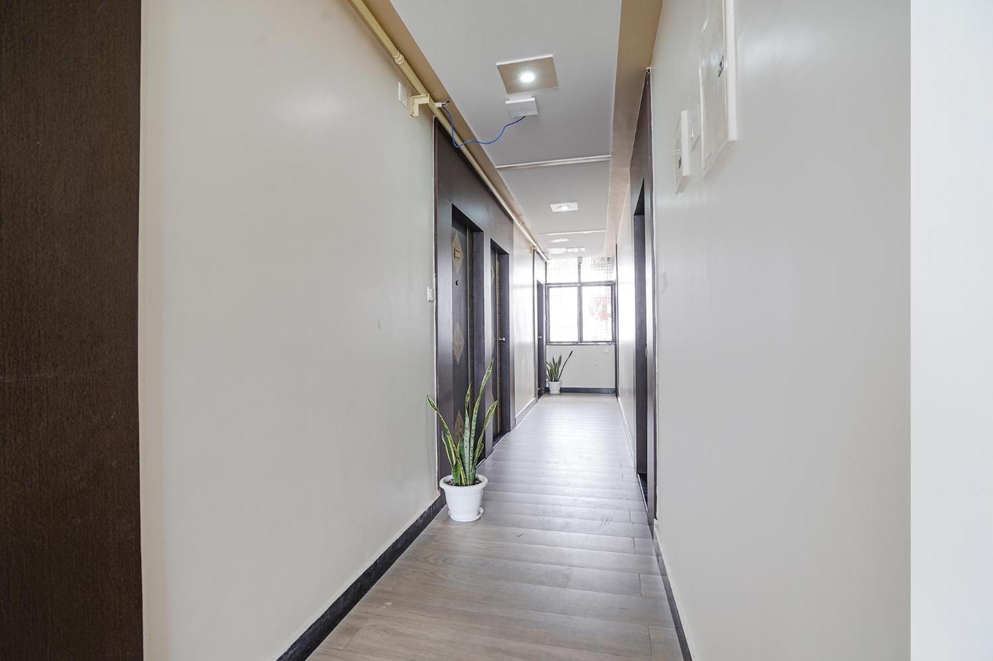 Fabhotel Nandini Grand Kakarmatha Buitenkant foto